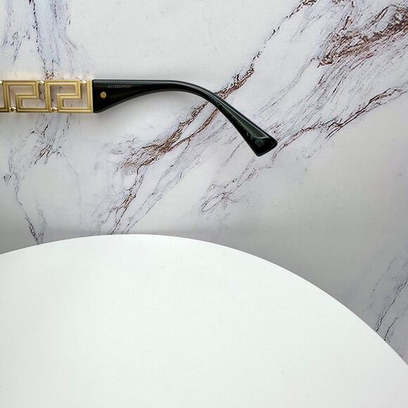 New VERSACE Sunglasses Gold Metal Greca Logo Rectangle Black Gray - Picture 6 of 16